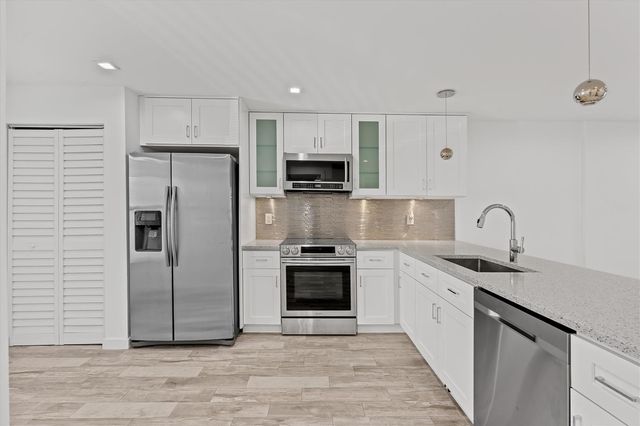 1629 Riverview Road 120, Deerfield Beach, FL 33441