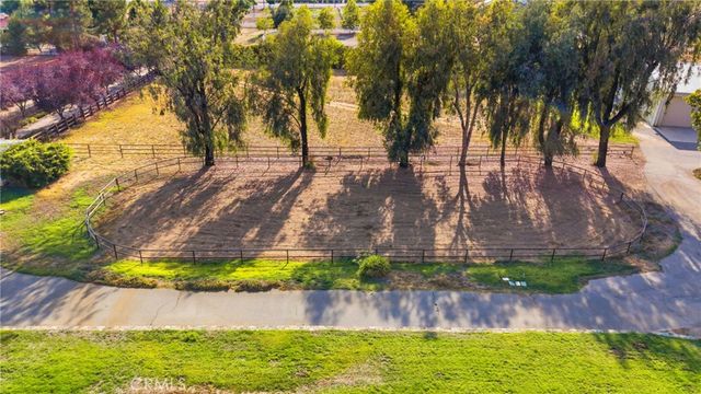 19700 Camino De Paz, Murrieta, CA 92562