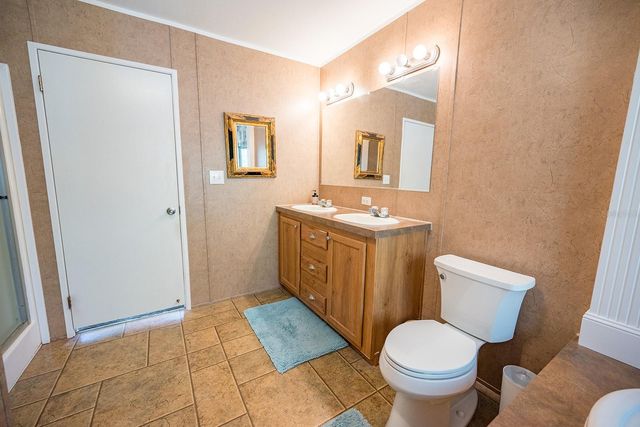 21800 SW 15TH AVENUE, Newberry, FL 32669