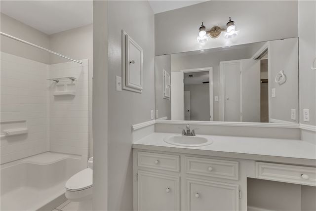 2312 Windsor Drive, Bryan, TX 77802