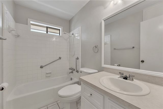 2312 Windsor Drive, Bryan, TX 77802