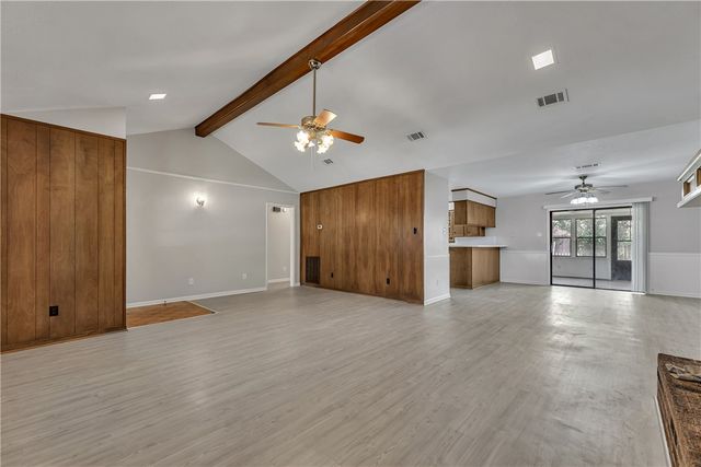 2312 Windsor Drive, Bryan, TX 77802