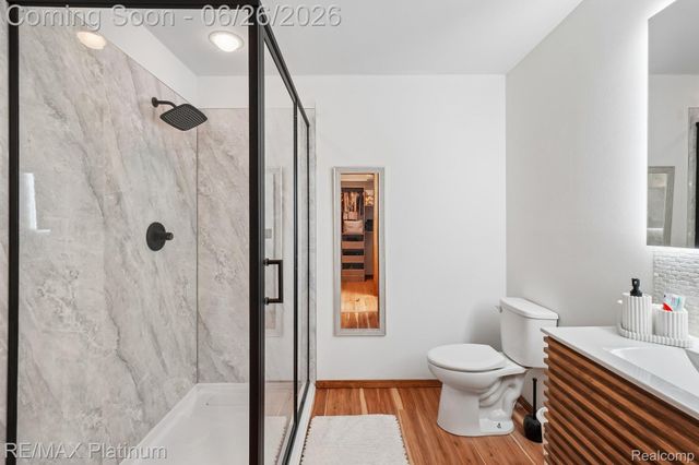 6100 Oak Valley Drive, Hamburg Township, MI 48189