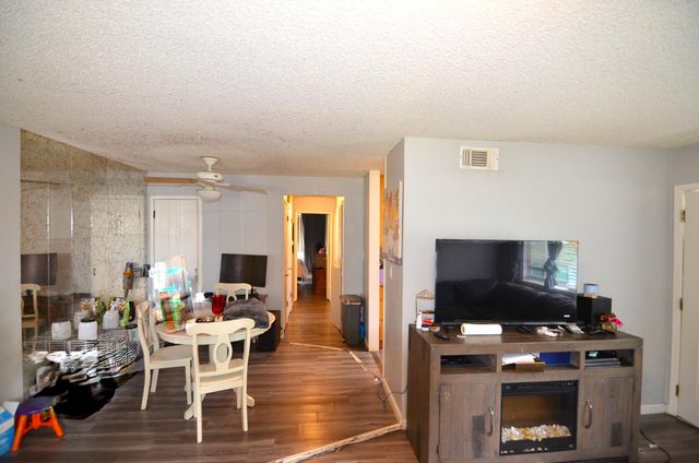 11632 Quartz Dr #4, Auburn, CA 95602