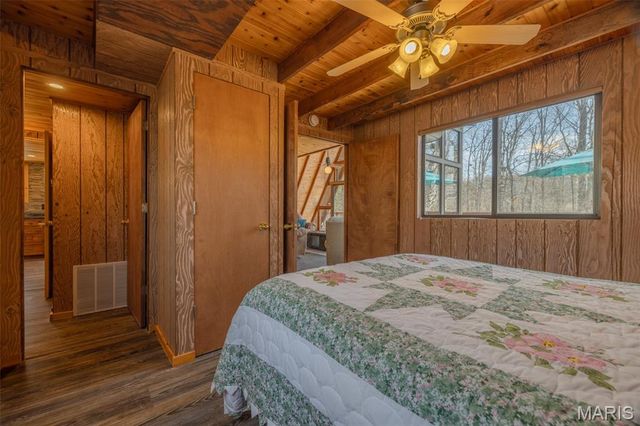 633 Wunderbar Point Drive, Innsbrook, MO 63390