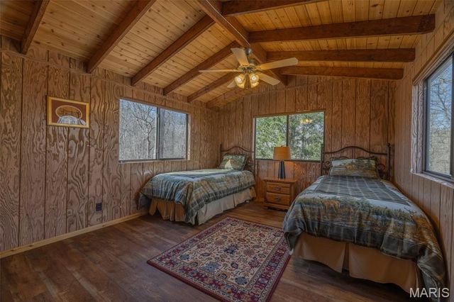 633 Wunderbar Point Drive, Innsbrook, MO 63390