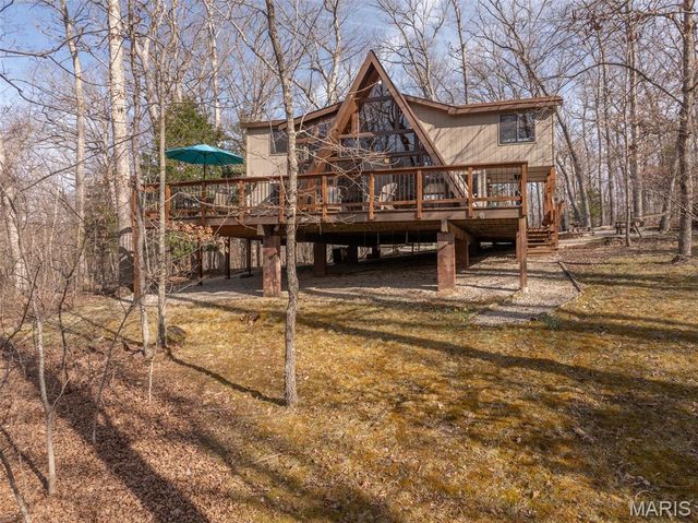 633 Wunderbar Point Drive, Innsbrook, MO 63390