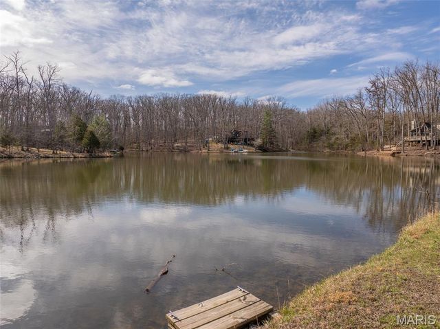 633 Wunderbar Point Drive, Innsbrook, MO 63390
