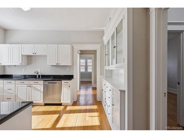 1411 Meade St, Denver, CO 80204