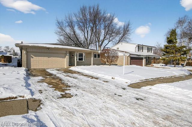 34749 Fargo Drive, Sterling Heights, MI 48312