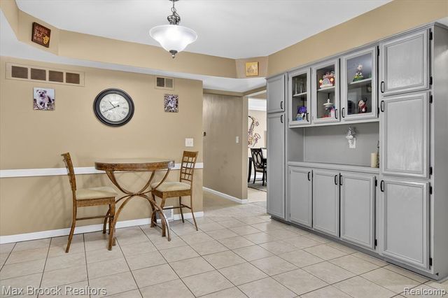 34749 Fargo Drive, Sterling Heights, MI 48312