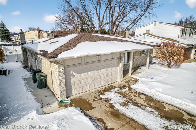 34749 Fargo Drive, Sterling Heights, MI 48312