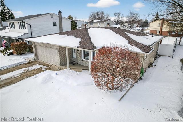 34749 Fargo Drive, Sterling Heights, MI 48312