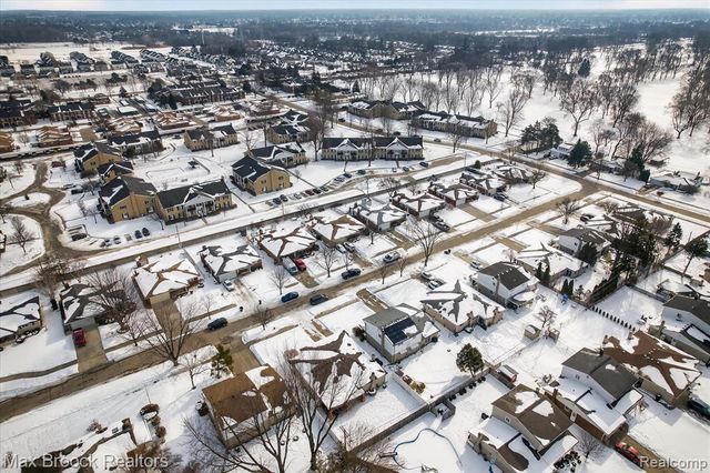 34749 Fargo Drive, Sterling Heights, MI 48312