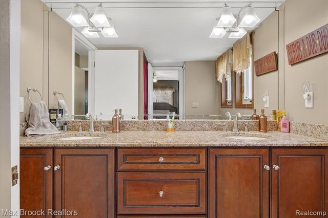 34749 Fargo Drive, Sterling Heights, MI 48312