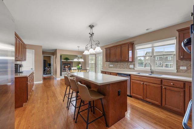 13521 Arborview Circle, Plainfield, IL 60585