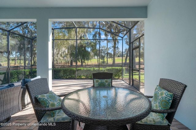 4910 Southern Valley Loop, Brooksville, FL 34601