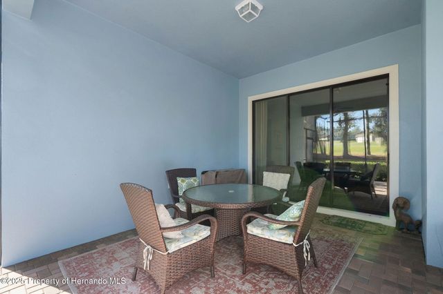 4910 Southern Valley Loop, Brooksville, FL 34601