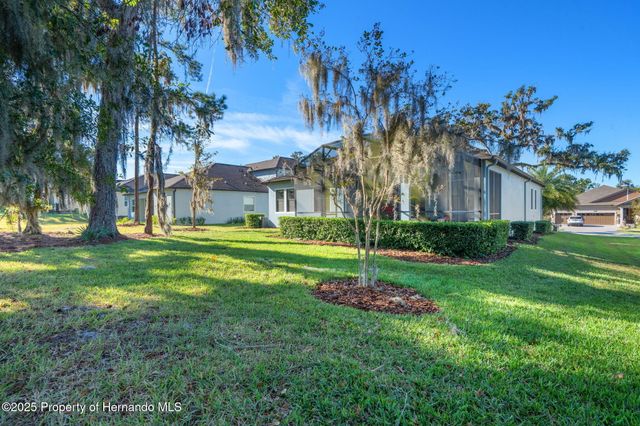 4910 Southern Valley Loop, Brooksville, FL 34601