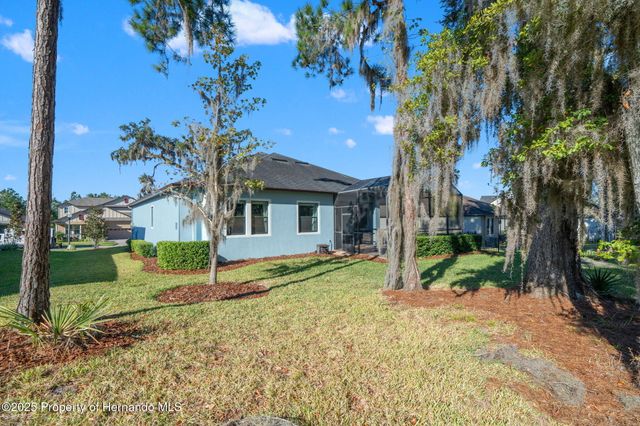 4910 Southern Valley Loop, Brooksville, FL 34601