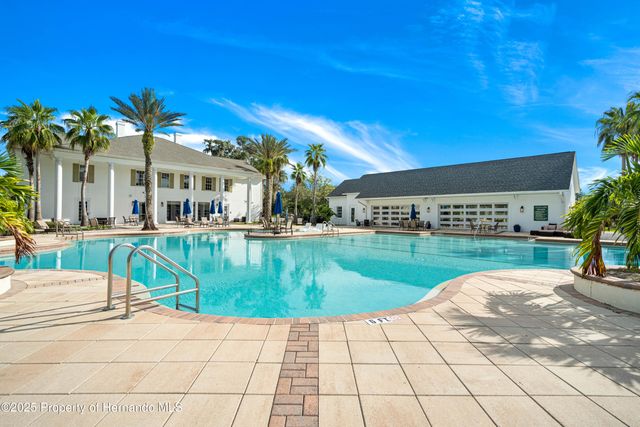 4910 Southern Valley Loop, Brooksville, FL 34601