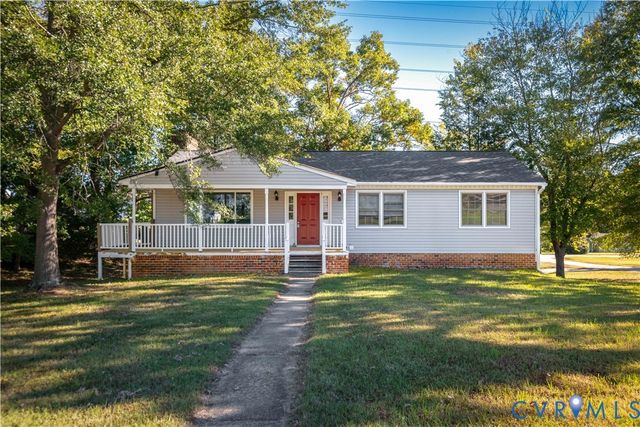 3901 Cambridge Pl, Hopewell, VA 23860