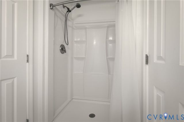 3901 Cambridge Pl, Hopewell, VA 23860