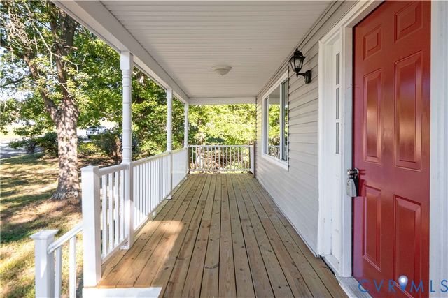 3901 Cambridge Pl, Hopewell, VA 23860