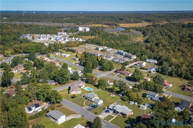 3901 Cambridge Pl, Hopewell, VA 23860