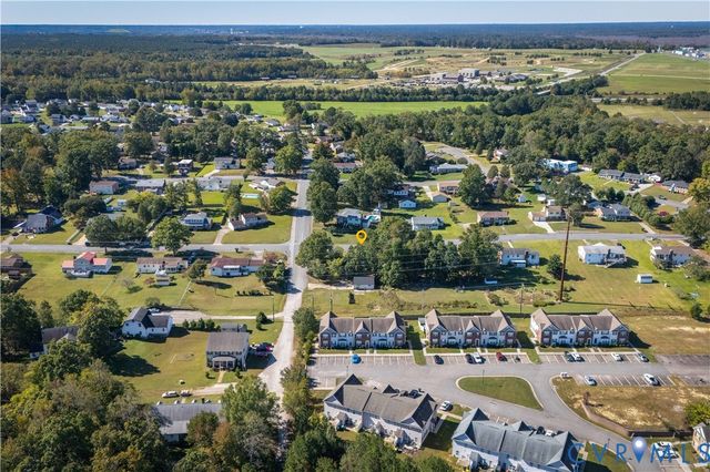 3901 Cambridge Pl, Hopewell, VA 23860