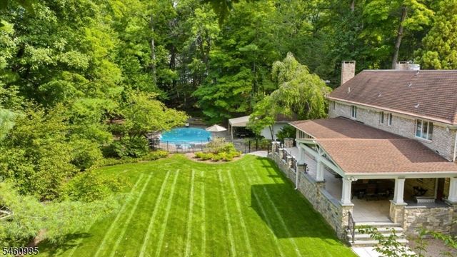 963 Huron Rd, Franklin Lakes Boro, NJ 07417