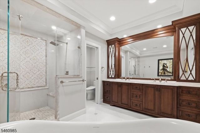 963 Huron Rd, Franklin Lakes Boro, NJ 07417