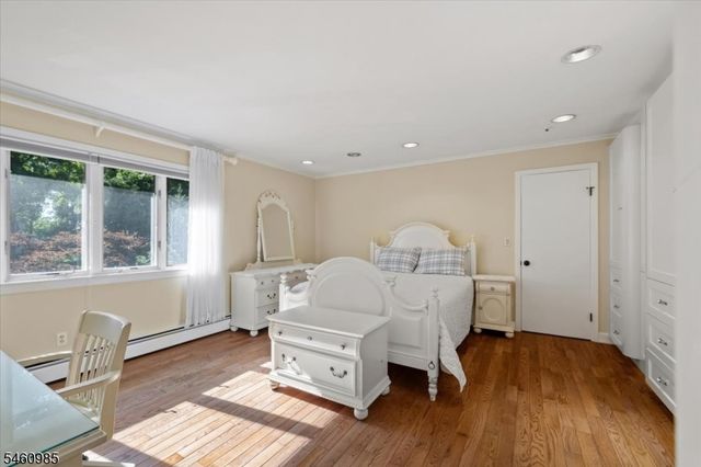963 Huron Rd, Franklin Lakes Boro, NJ 07417