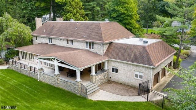 963 Huron Rd, Franklin Lakes Boro, NJ 07417