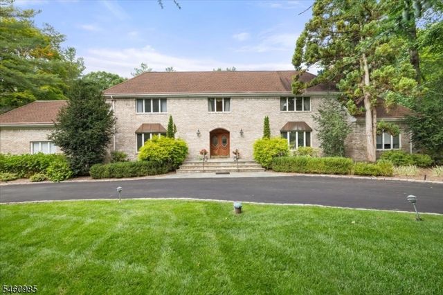 963 Huron Rd, Franklin Lakes Boro, NJ 07417