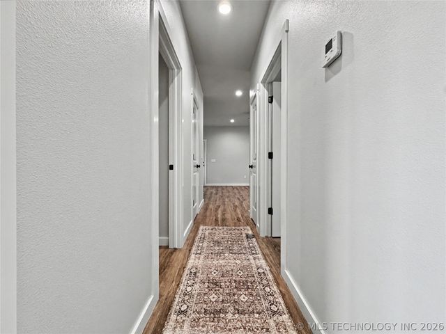 11825 W 838 Road, Tahlequah, OK 74464