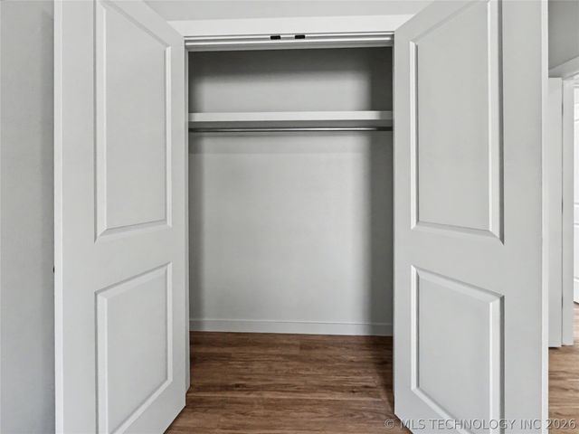 11825 W 838 Road, Tahlequah, OK 74464