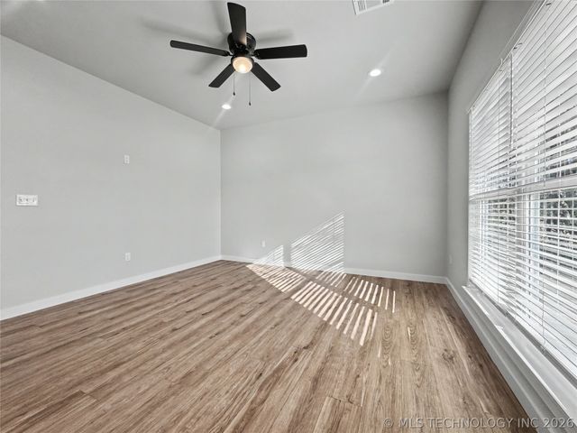 11825 W 838 Road, Tahlequah, OK 74464