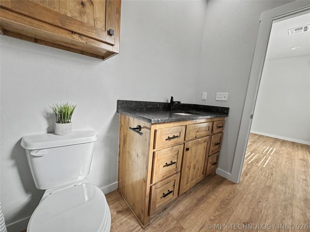 11825 W 838 Road, Tahlequah, OK 74464