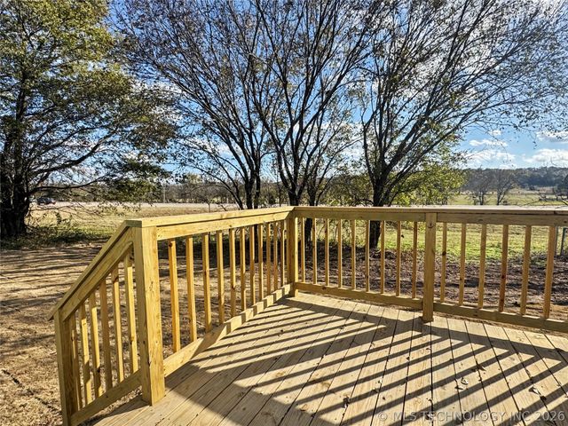 11825 W 838 Road, Tahlequah, OK 74464