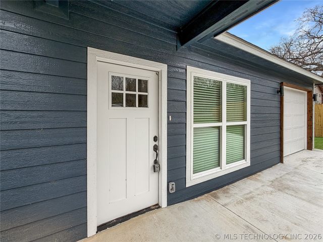 11825 W 838 Road, Tahlequah, OK 74464