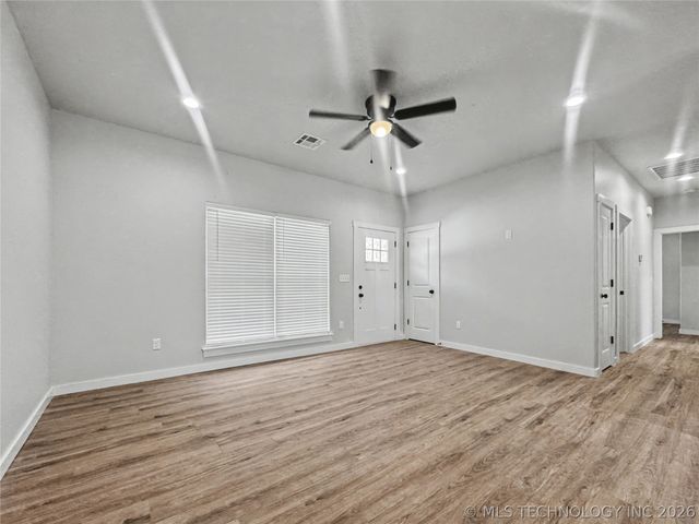 11825 W 838 Road, Tahlequah, OK 74464