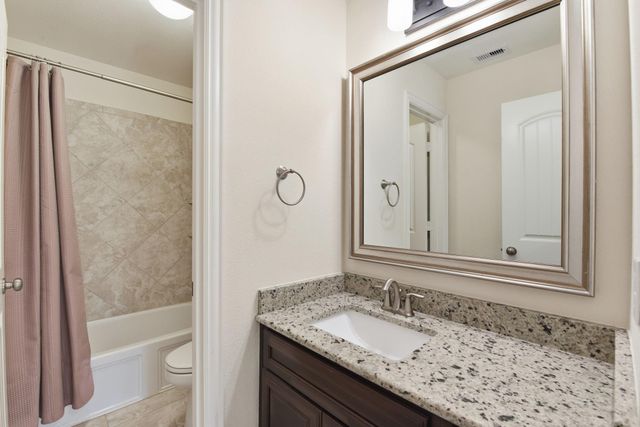 18915 Hilltop Valley Drive, Cypress, TX 77429