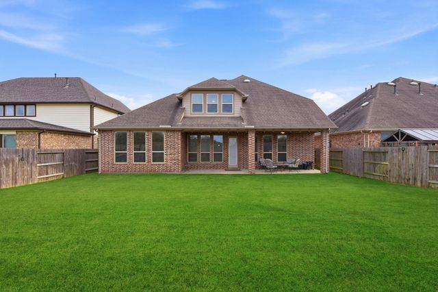 18915 Hilltop Valley Drive, Cypress, TX 77429