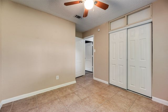 7204 Shadow Bend Drive, Fort Worth, TX 76137