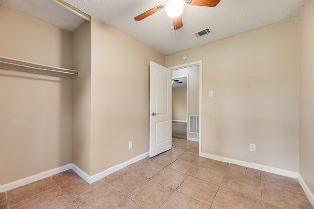7204 Shadow Bend Drive, Fort Worth, TX 76137