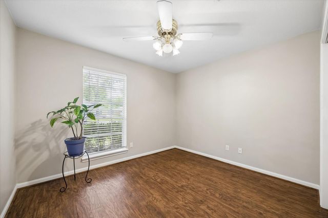 7802 Bellerive Drive, Houston, TX 77036