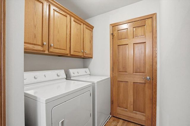 611 Woodland CIRCLE, Waterford, WI 53185