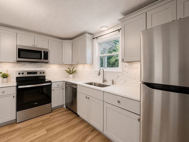 39 Second Rd, Marlborough, MA 01752