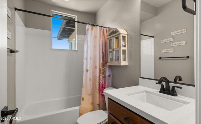 10052 E TAMERY Avenue, Mesa, AZ 85212